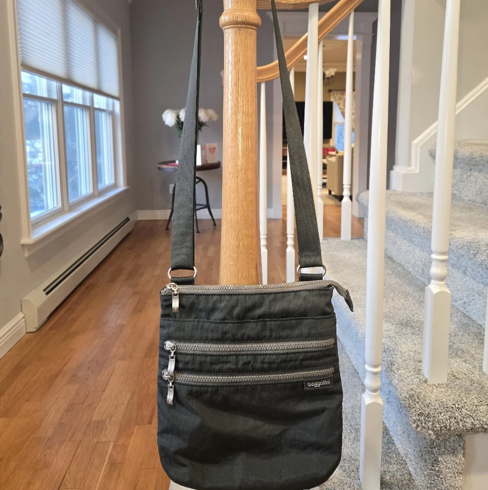 Baggallini Comrade Crossbody 3 Zip Travel Shoulder Bag Charcoal Gray